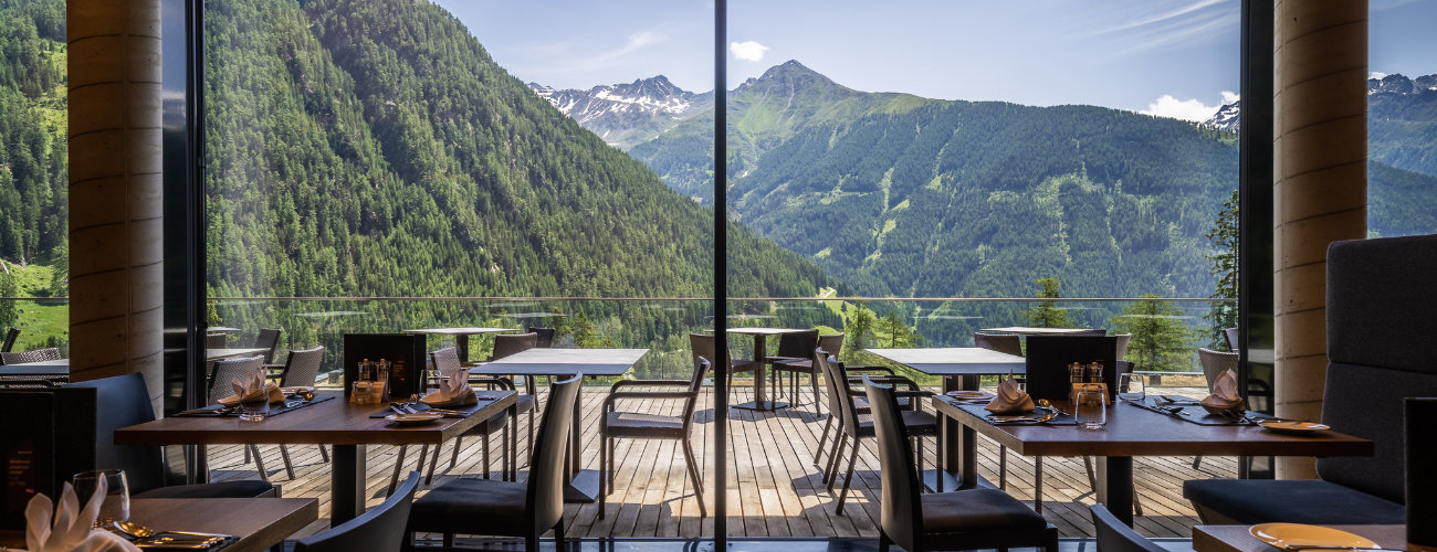 Gradonna 17 Ruheraum mit Blick auf den Weissensee