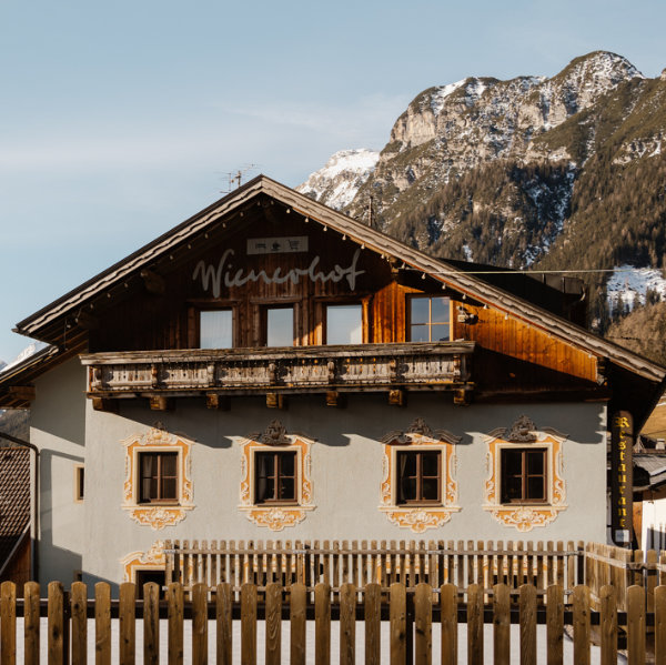 Gschnitztal 11 Blick auf den Wienerhof